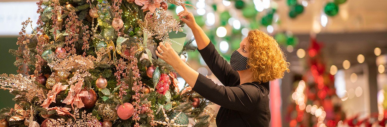 John Lewis Christmas Shop-banner