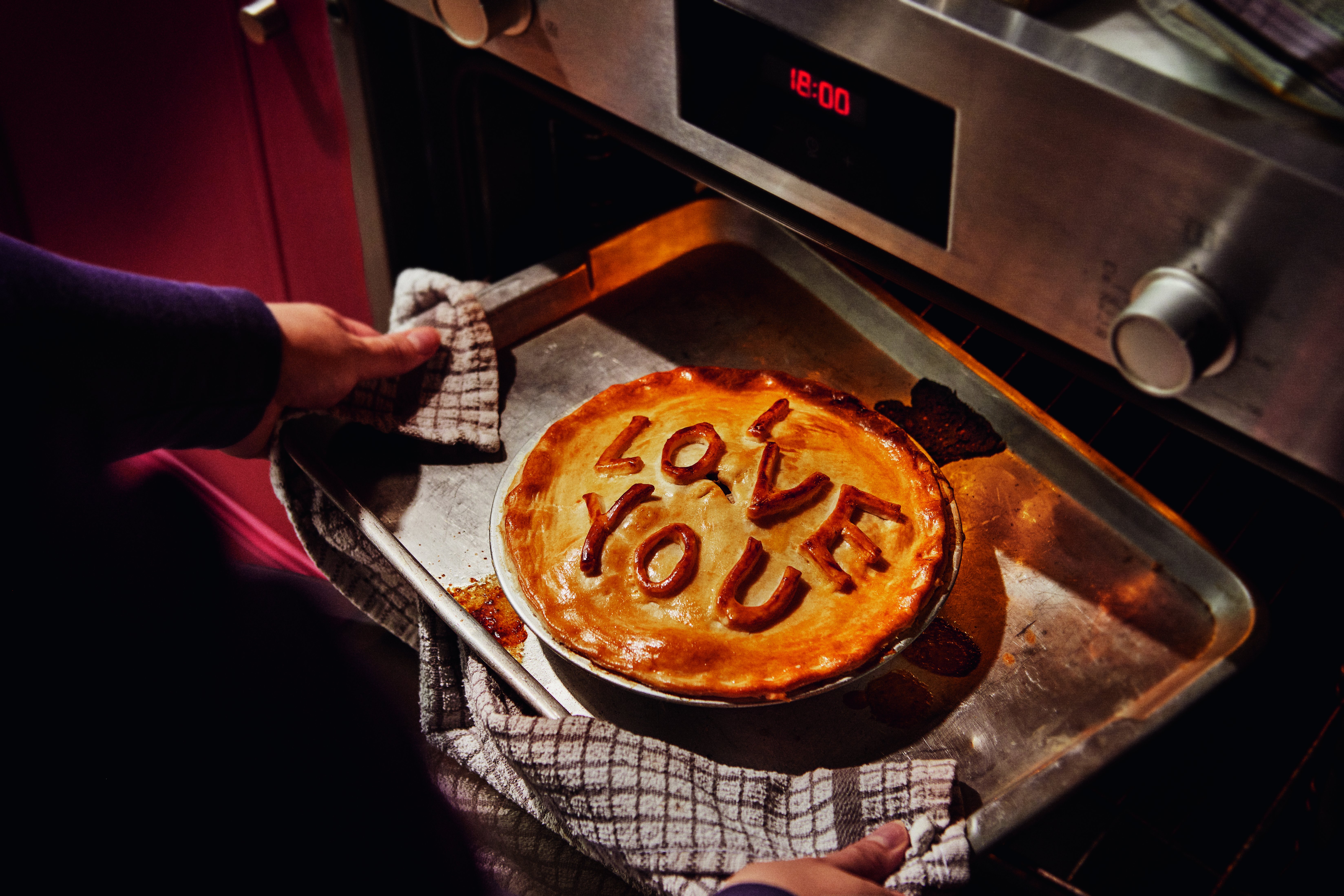 Image of Looking to say I love you? FOOD is the official love language for 65% of UK adults