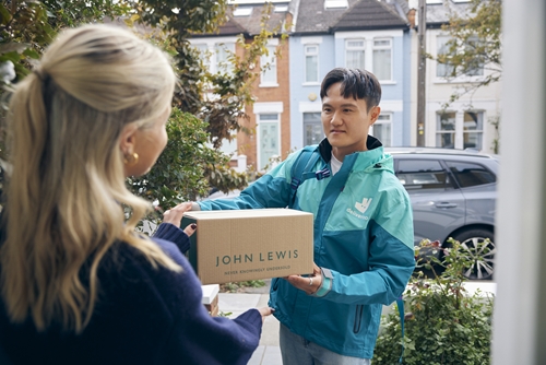 Waitrose enters airport retail for the first time at Heathrow Airport