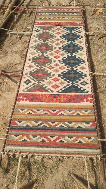 rug workers